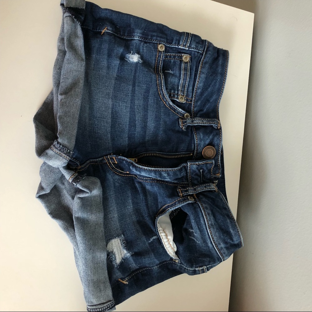 AMERICAN EAGLE DENIM SHORTS